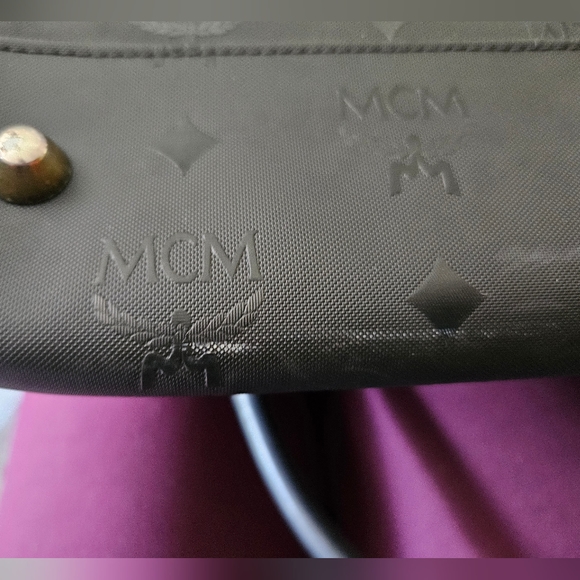💥Authentic COA💥 MCM Visetos w/unbranded strap!! - Picture 5 of 13
